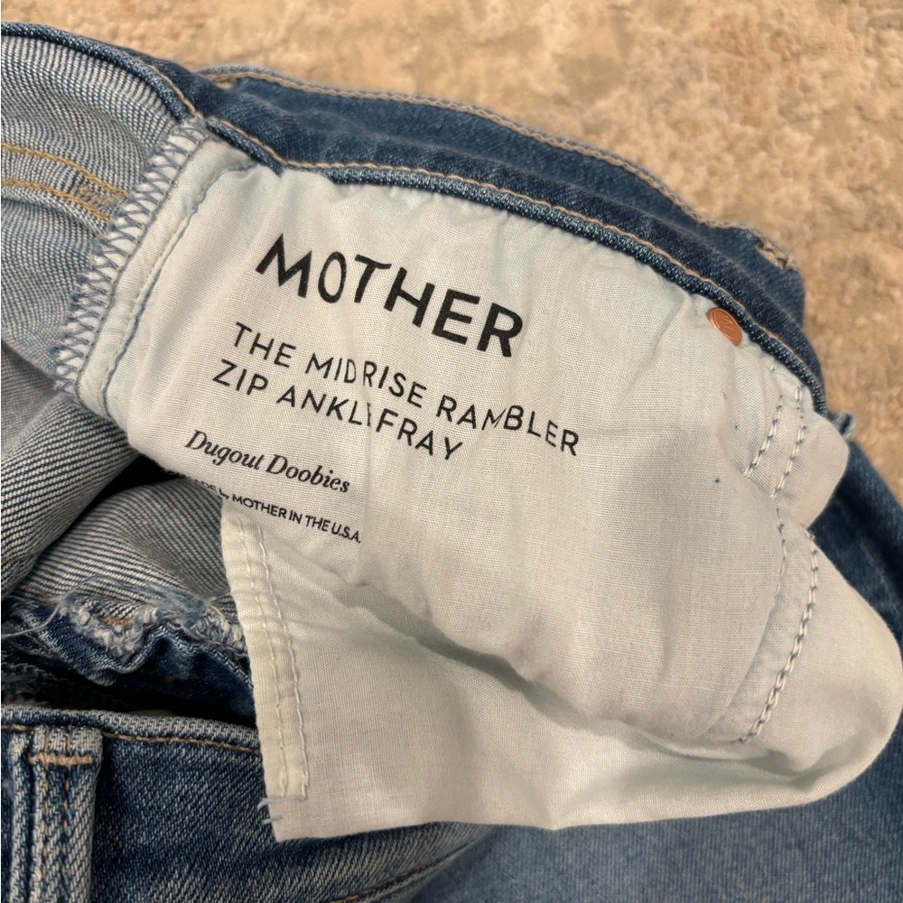 MOTHER Mid Rise Rambler Zip Ankle Fray size 26 - Picture 4 of 7